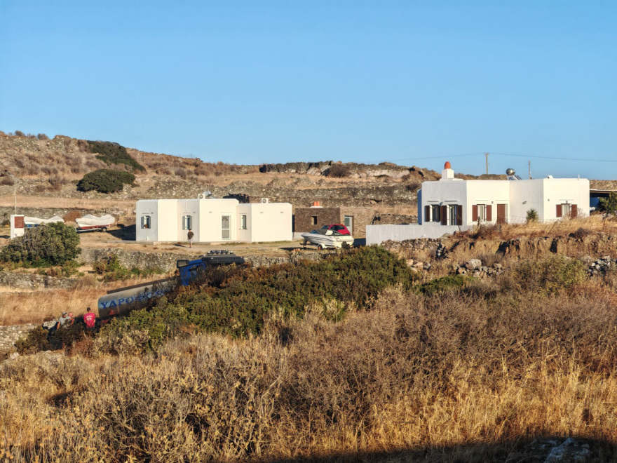 Τρεις νεκροί από τη συντριβή ιδιωτικού ελικοπτέρου στη Σίφνο
