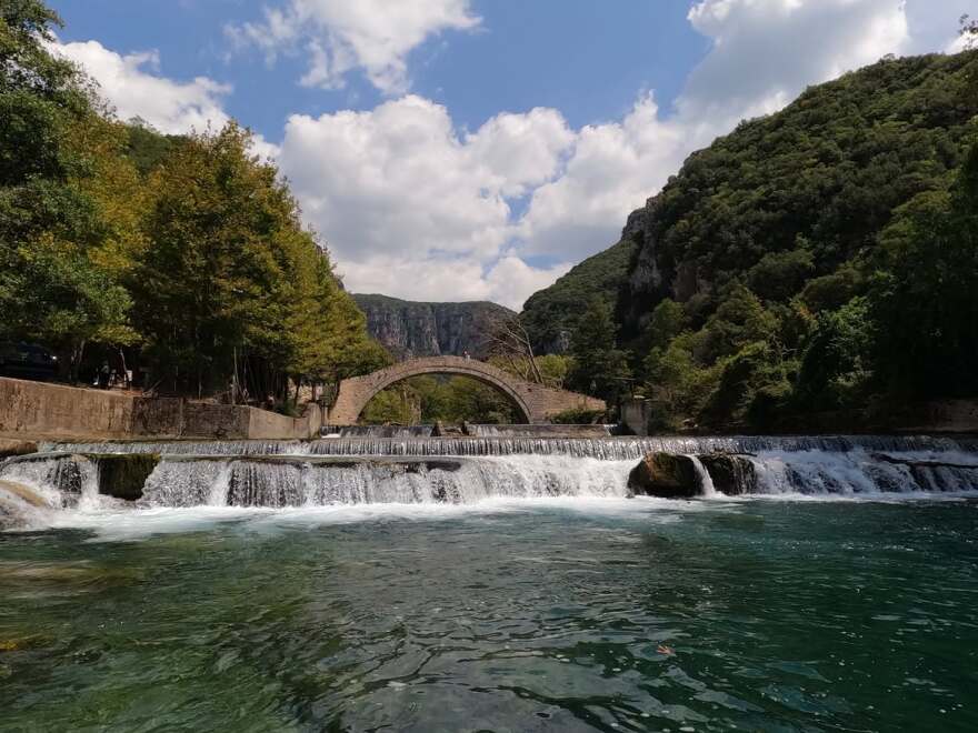 Ο Φίλιππος Μιχόπουλος και η Κωνσταντίνα Ευριπίδου έκαναν ράφτινγκ στον Βοϊδομάτη, δείτε φωτογραφίες