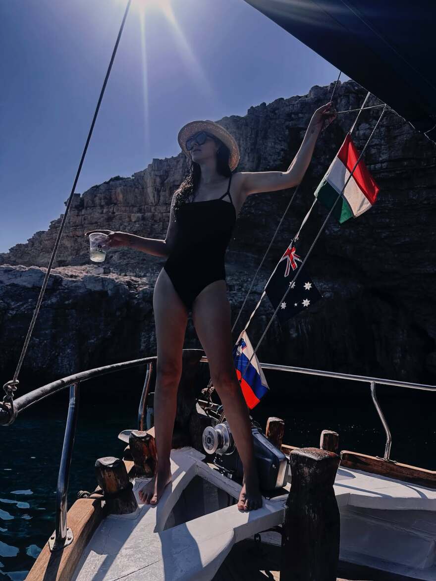 Ζενεβιέβ Μαζαρί: 11 χρόνια γάμου με τον σύζυγό της – «Αυτό που κάποτε ονειρευόμασταν, τώρα το γιορτάζουμε» Η Ζενεβιέβ Μαζαρί έκλεισε 11 χρόνια γάμου με τον σύζυγό της: Αυτό που κάποτε ονειρευόμασταν, τώρα το γιορτάζουμε