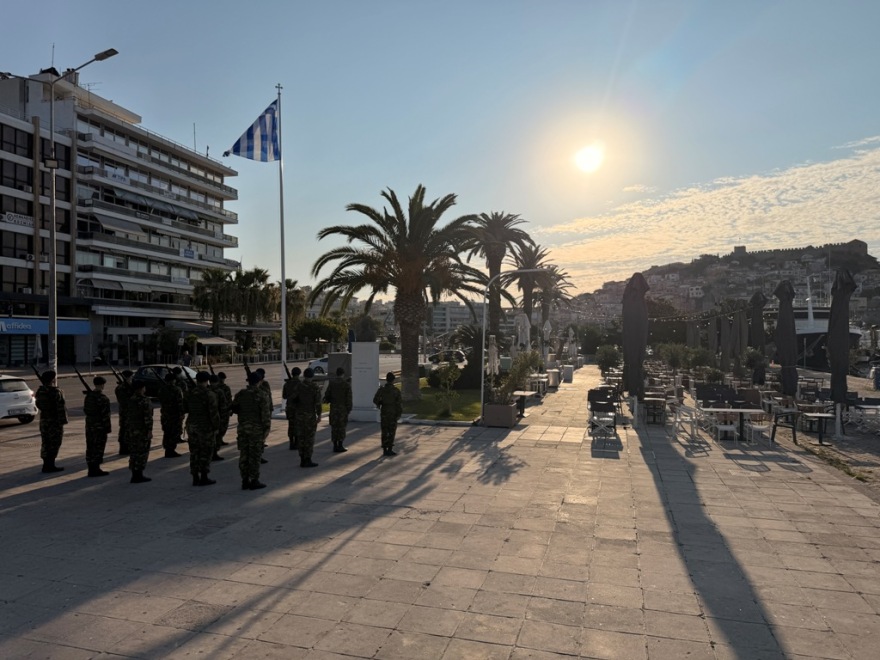 «Μια Σημαία, μια Ελλάδα»: Το βίντεο του ΓΕΣ με την έπαρση της ελληνικής σημαίας από την ηπειρωτική χώρα έως τα νησιά