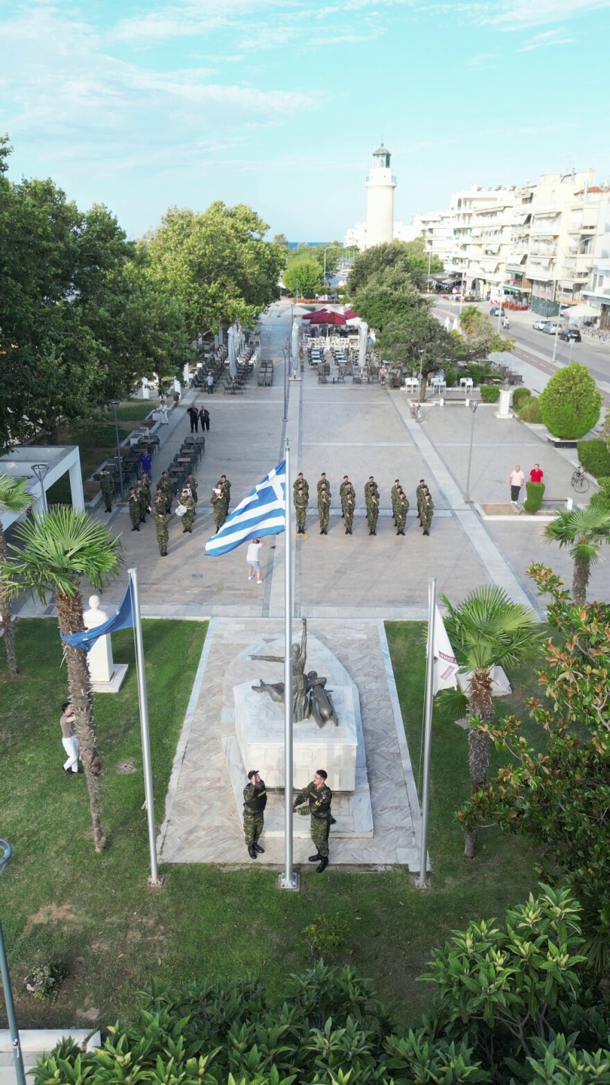 «Μια Σημαία, μια Ελλάδα»: Το βίντεο του ΓΕΣ με την έπαρση της ελληνικής σημαίας από την ηπειρωτική χώρα έως τα νησιά