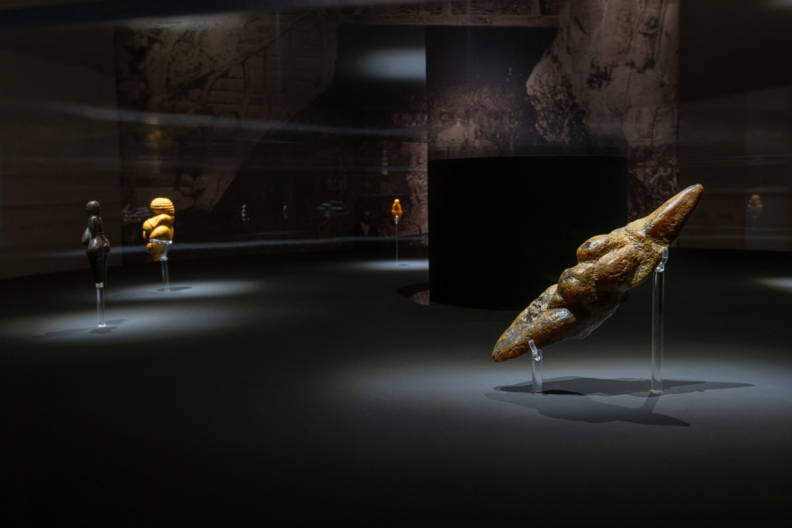 Παράταση για την έκθεση Jeff Koons: «Αφροδίτη» του Lespugue
