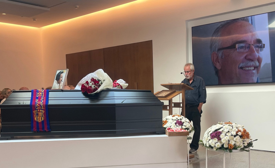 Στο Αποτεφρωτήριο Ριτσώνας το «τελευταίο αντίο» στον Γιάννη Τζούστα