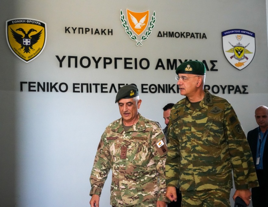 Στην Κύπρο ο Αρχηγός ΓΕΕΘΑ: Επισκέφθηκε τη Φρεγάτα «Νικηφόρος Φωκάς» και τα μαχητικά F-16 που σταθμεύουν στο νησί