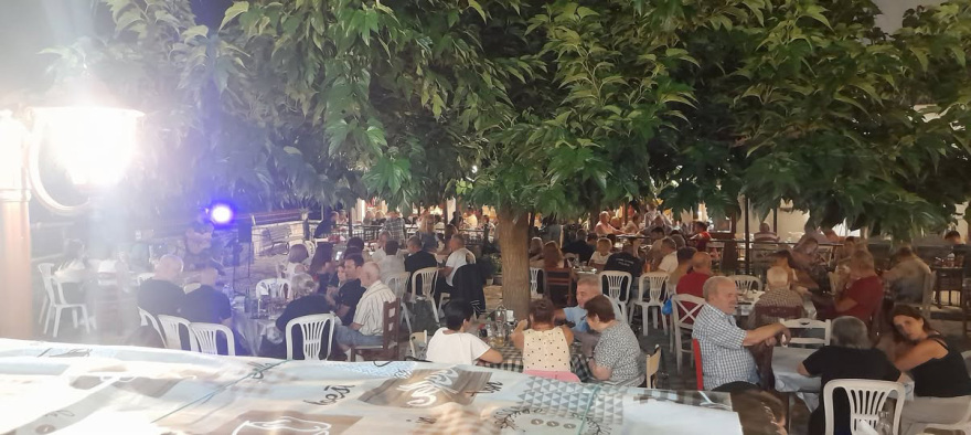 700 άτομα στο πανηγύρι της ακριτικής Καστάνιανης Πωγωνίου Ιωαννίνων τον Δεκαπενταύγουστο

