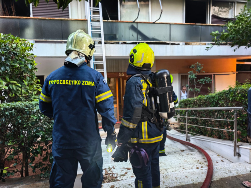 Φωτιά σε διαμέρισμα στη Νέα Σμύρνη
