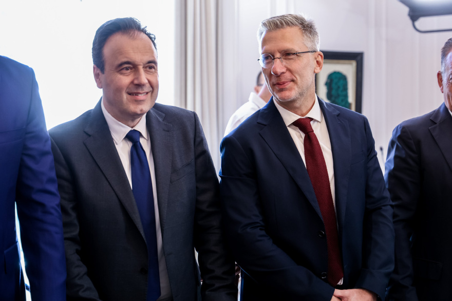 Μητσοτάκης στο υπουργικό: Στη ΔΕΘ ο οδικός χάρτης έως το 2030, με την Τουρκία δεν συζητάμε τίποτα πέραν ΑΟΖ και υφαλοκρηπίδας