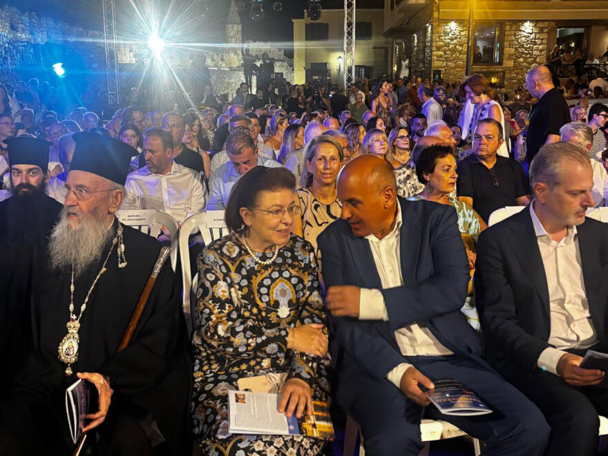 Λίνα Μενδώνη: Παραδίδουμε τον Ενετικό Λιμένα Ναυπάκτου, αποκατεστημένο και ασφαλή