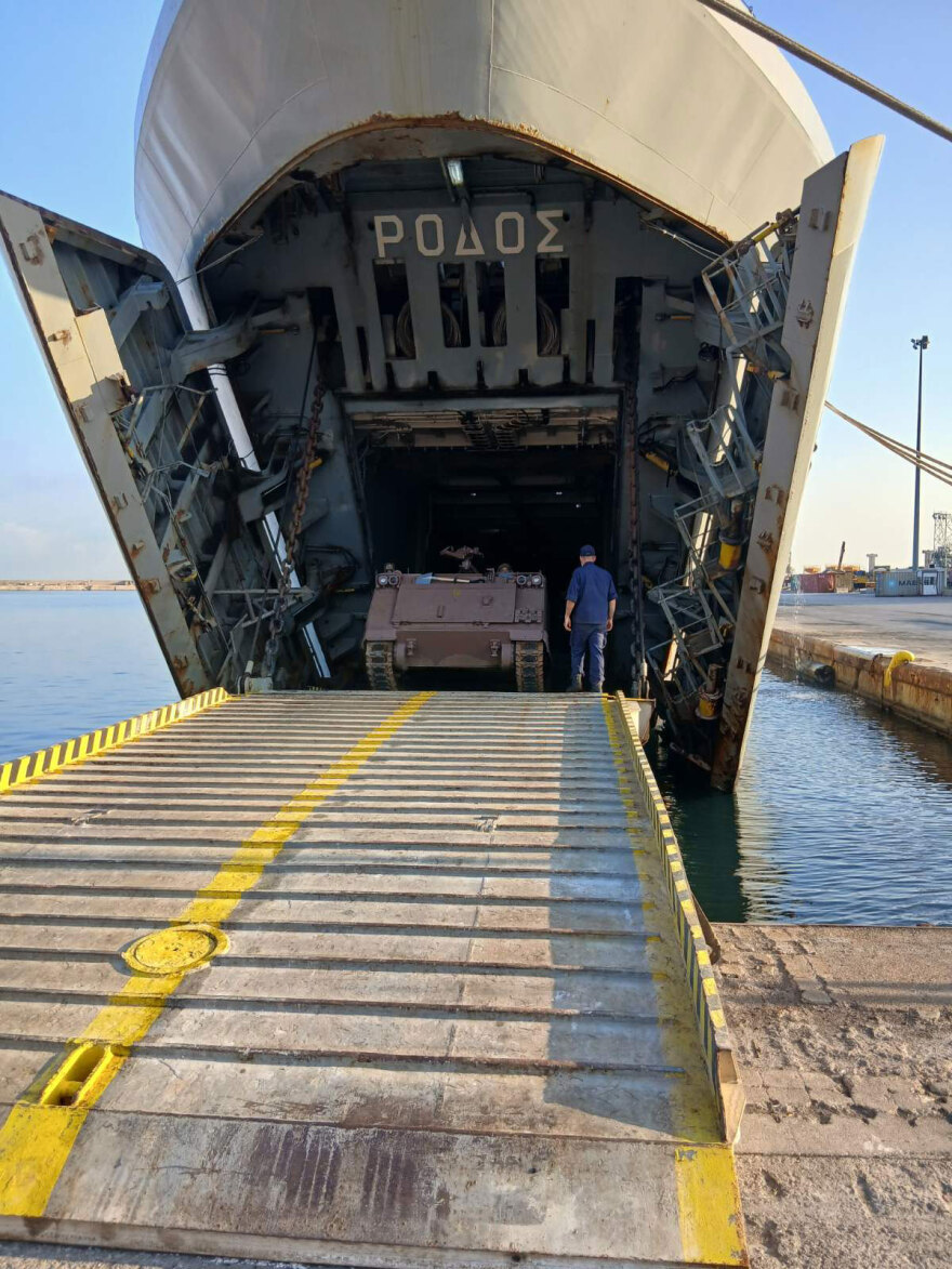 Η Ελλάδα παρέδωσε νέο στρατιωτικό υλικό στις Ένοπλες Δυνάμεις του Λιβάνου, δείτε φωτογραφίες  