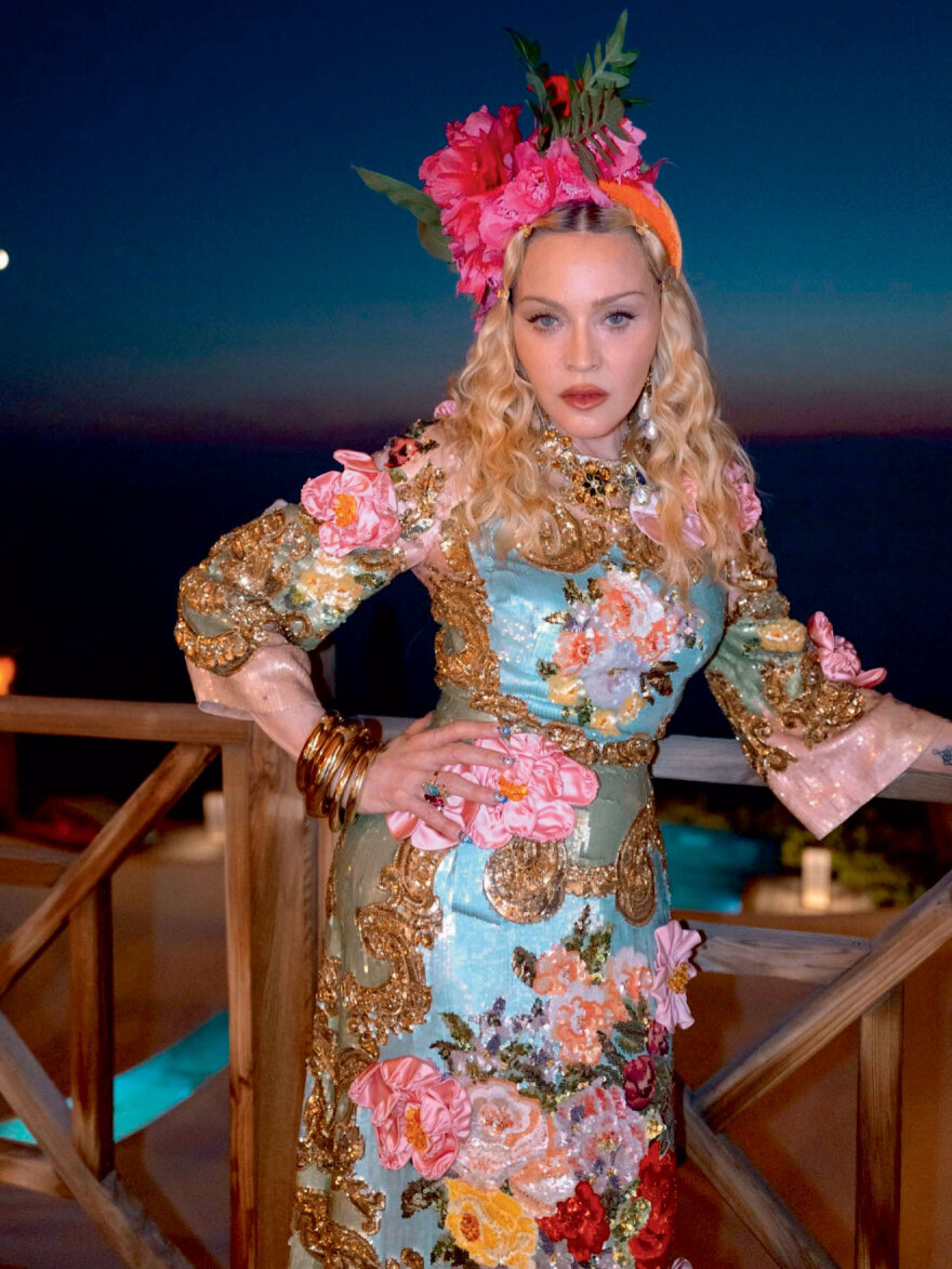 Το ελληνικό καλοκαίρι της Madonna: Η βίλα των €25 εκατ. στην Κέρκυρα, οι δύο σεφ και τα ελικόπτερα των μετακινήσεων
