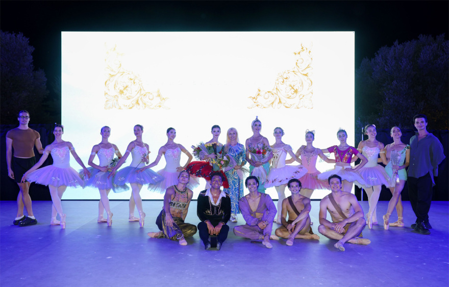 Με μεγάλη επιτυχία πραγματοποιήθηκε το GRAND BALLET GALA στο Nasioutzik Mansion