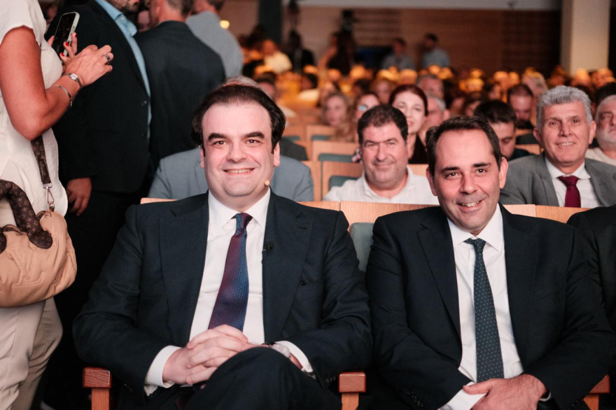 Ο Πιερρακάκης εξήγησε πώς διαμορφώθηκε το πλεόνασμα που επιτρέπει τις παροχές της ΔΕΘ, δείτε φωτογραφίες