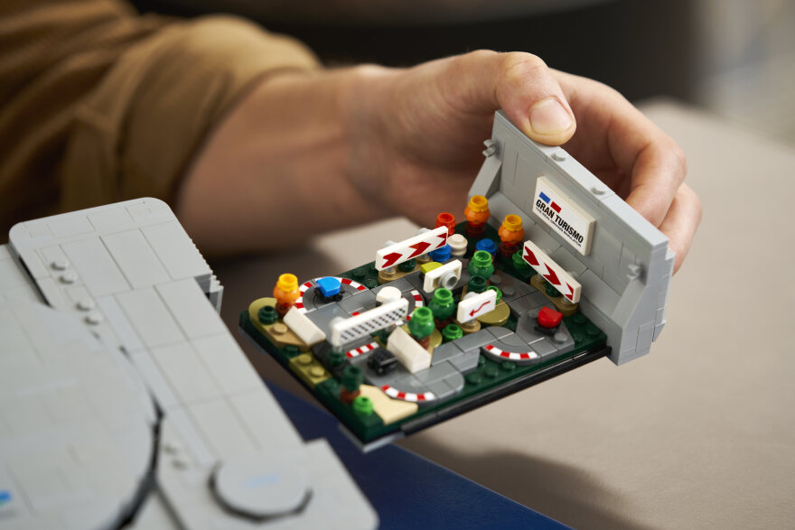 H Lego κάνει βουτιά στη νοσταλγία με το εντυπωσιακό πρώτο Playstation, δείτε βίντεο