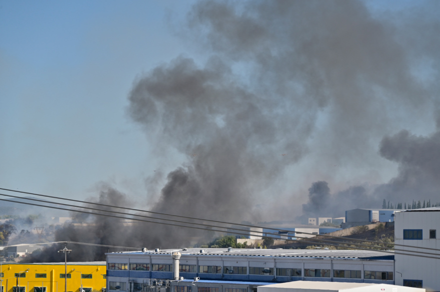 Φωτιά σε δασική έκταση και επιχείρηση στην Τανάγρα μετά την πτώση του Phantom στο Athens Flying Week, ήχησε το 112