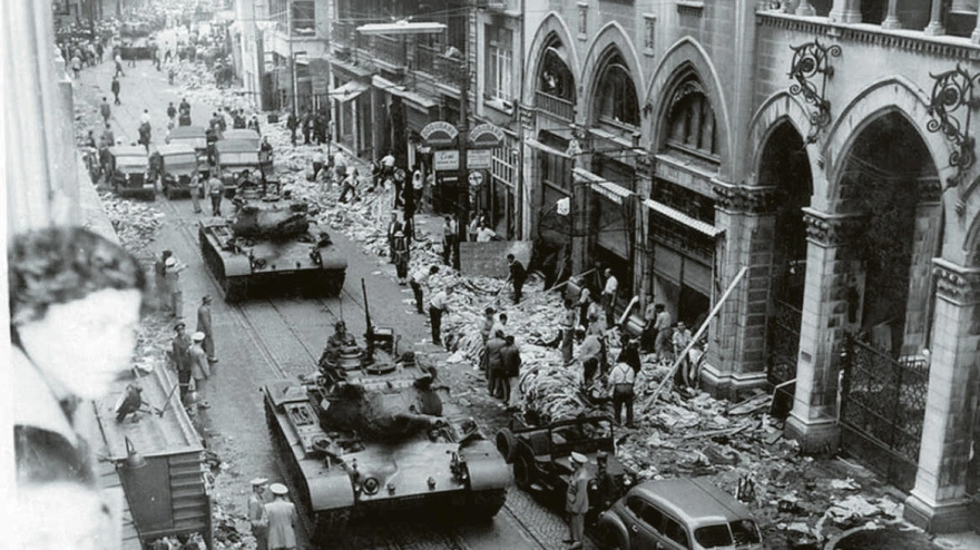 Σεπτεμβριανά 1955: Το χρονικό μιας σχεδιασμένης βαρβαρότητας, οι  9 ώρες τρόμου που σφράγισαν το τέλος του Ελληνισμού της Πόλης