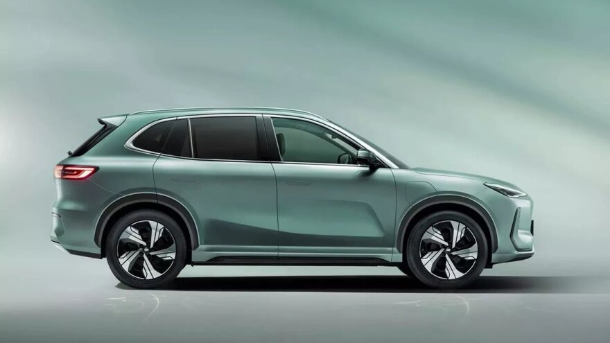 Η Geely ετοιμάζει φορτιστές με τρομακτική ισχύ 
