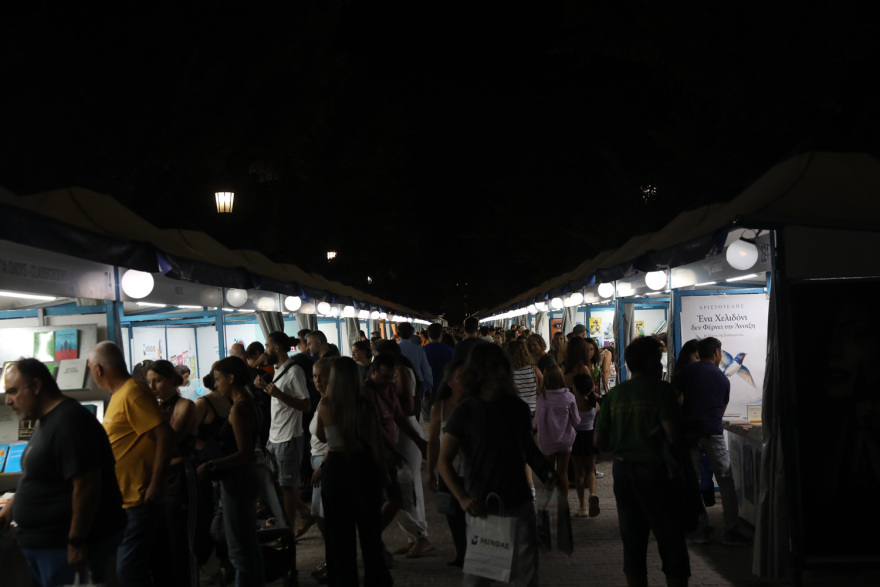 Ο Kωνσταντίνος Τασούλας κήρυξε τα εγκαίνια της 54ης Έκθεσης βιβλίου στο Πεδίον του Άρεως