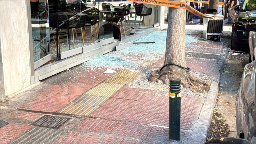 Μέσα από τις φυλακές η εντολή για τις επιθέσεις με χειροβομβίδα σε δύο καφετέριες στο κέντρο της Αθήνας, σε ποιον κρατούμενο εστιάζουν