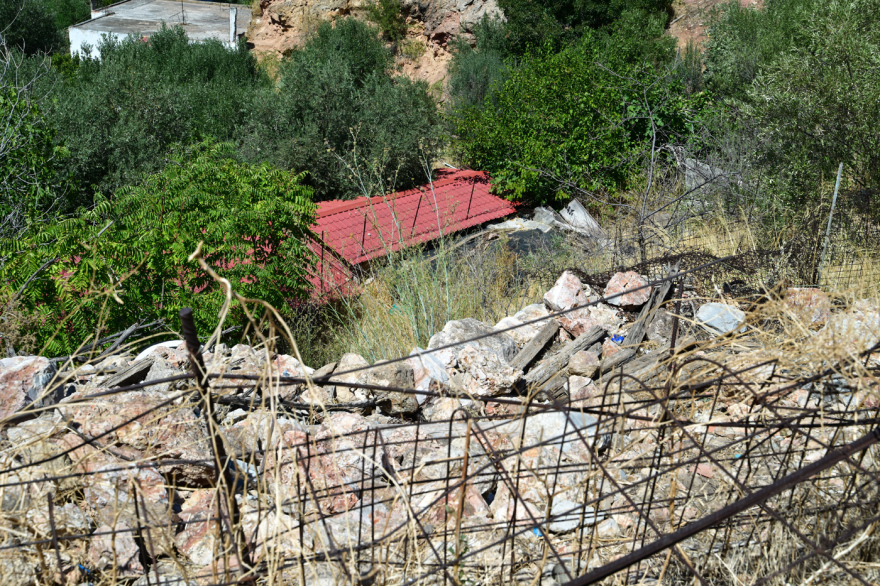 Ένα άστοχο σουτ αποκάλυψε τα ανθρώπινα οστά στην Κυψέλη, τι λέει ο άνθρωπος που τα εντόπισε