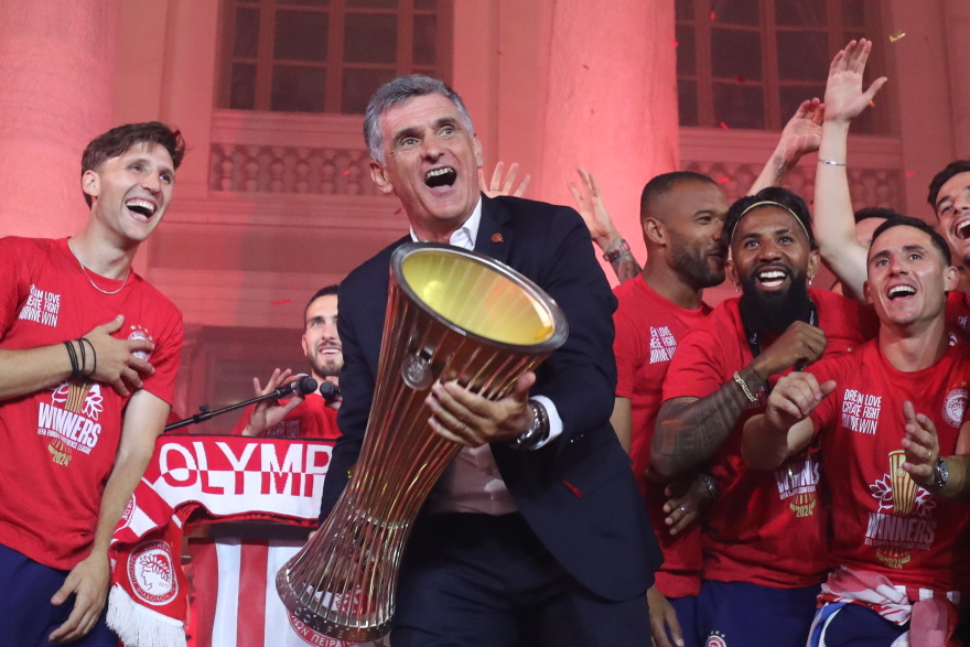 Ολυμπιακός: Τέλος ο Μεντιλίμπαρ -  Αντικαταστάτης του  ο Ιμανόλ Αλγουαθίλ, το who is who του νέου τεχνικού των Πειραιωτών