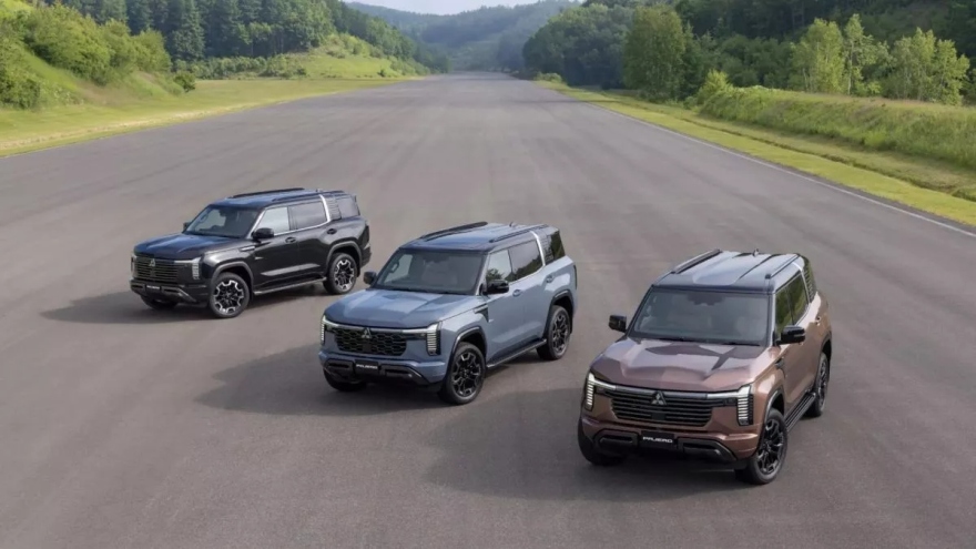 To Mitsubishi Pajero επιστρέφει
