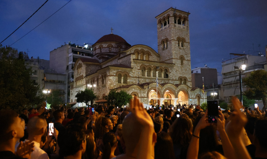 mazwnakis-nikaia__2_
