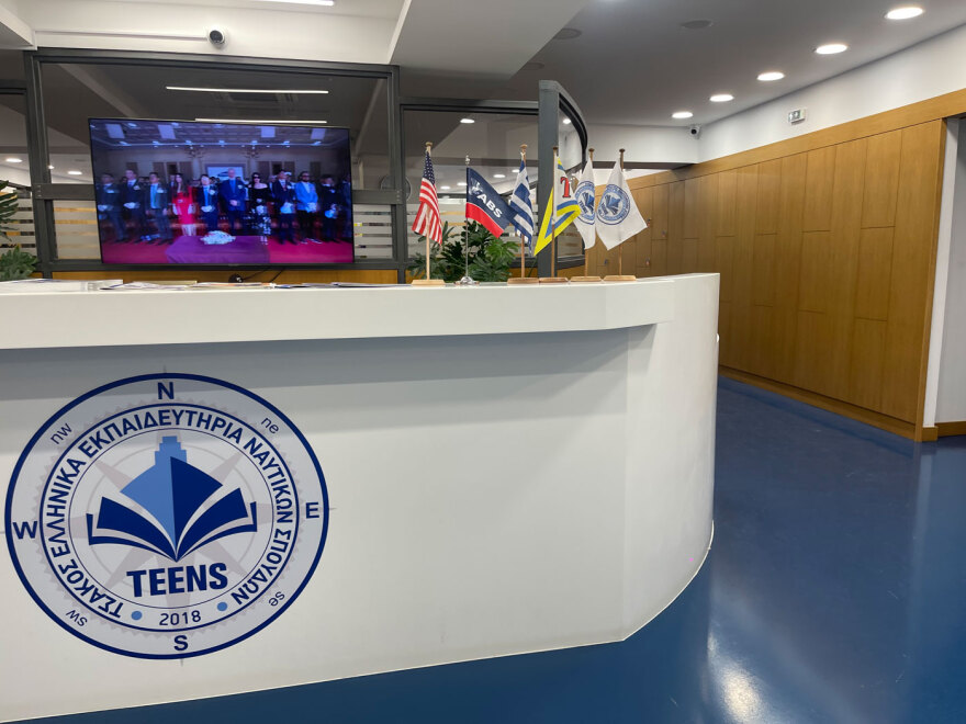 Τσάκος: Εγκαινιάστηκαν στη Χίο οι πρότυπες εγκαταστάσεις των εκπαιδευτηρίων TEEN, παρόντες Γεωργιάδης - Γκιλφόιλ