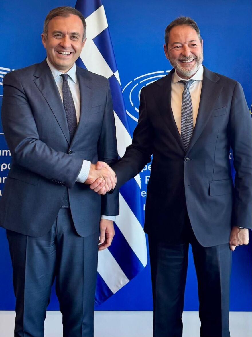 Συνάντηση Χατζηβασιλείου με την πρόεδρο του Ευρωπαϊκού Κοινοβουλίου Ρομπέρτα Μέτσολα στο Στρασβούργο