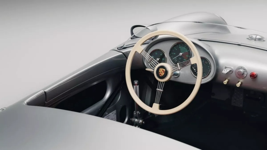 Μια μικρογραφία της Porsche 550 για λίγους