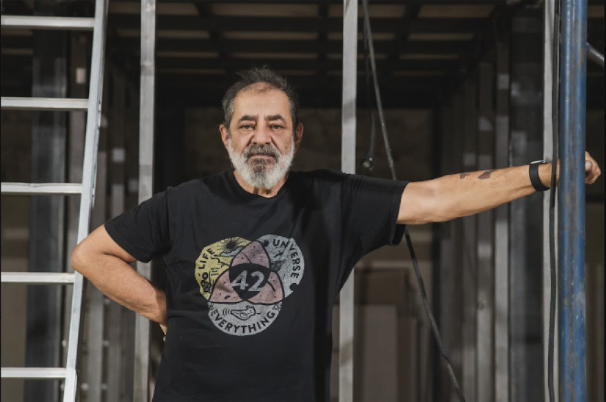  Θέατρο Άθενς Μπρόντγουαιη: Φέρνει τον Ηρακλή Πουαρό στην Αθήνα για να διαλευκάνει το «Έγκλημα στο Νείλο»