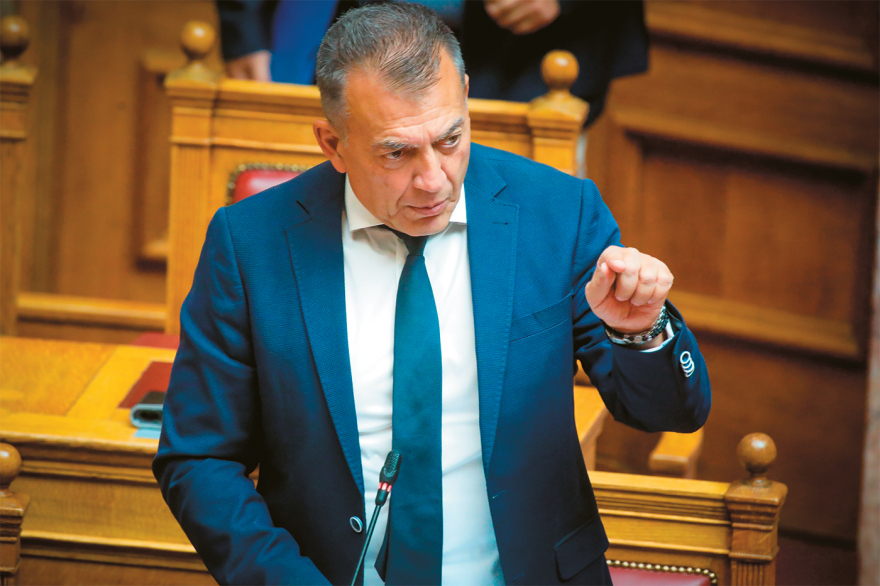 Η δεύτερη ζωή του ΟΑΚΑ: 23.000 τ.μ. πάνελ, 7.500 βίδες, 58 αισθητήρες και μόνιμο check-up