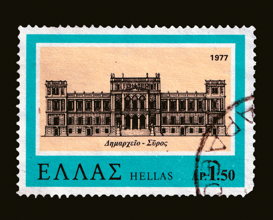 11 κτίρια-κοσμήματα της Ελλάδας που άντεξαν αιώνες: Τα δημαρχεία του Τσίλλερ, του Μουσολίνι και του Βιβάλντι