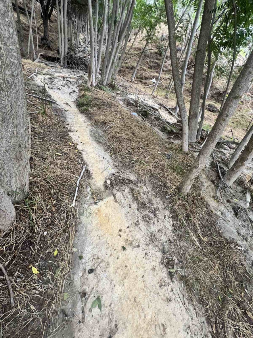 Υγρά απόβλητα από εγκαταστάσεις της Interbeton είχαν σχηματίσει ρυάκι και κατέληγαν στον Κηφισό, συνελήφθη 55χρονος
