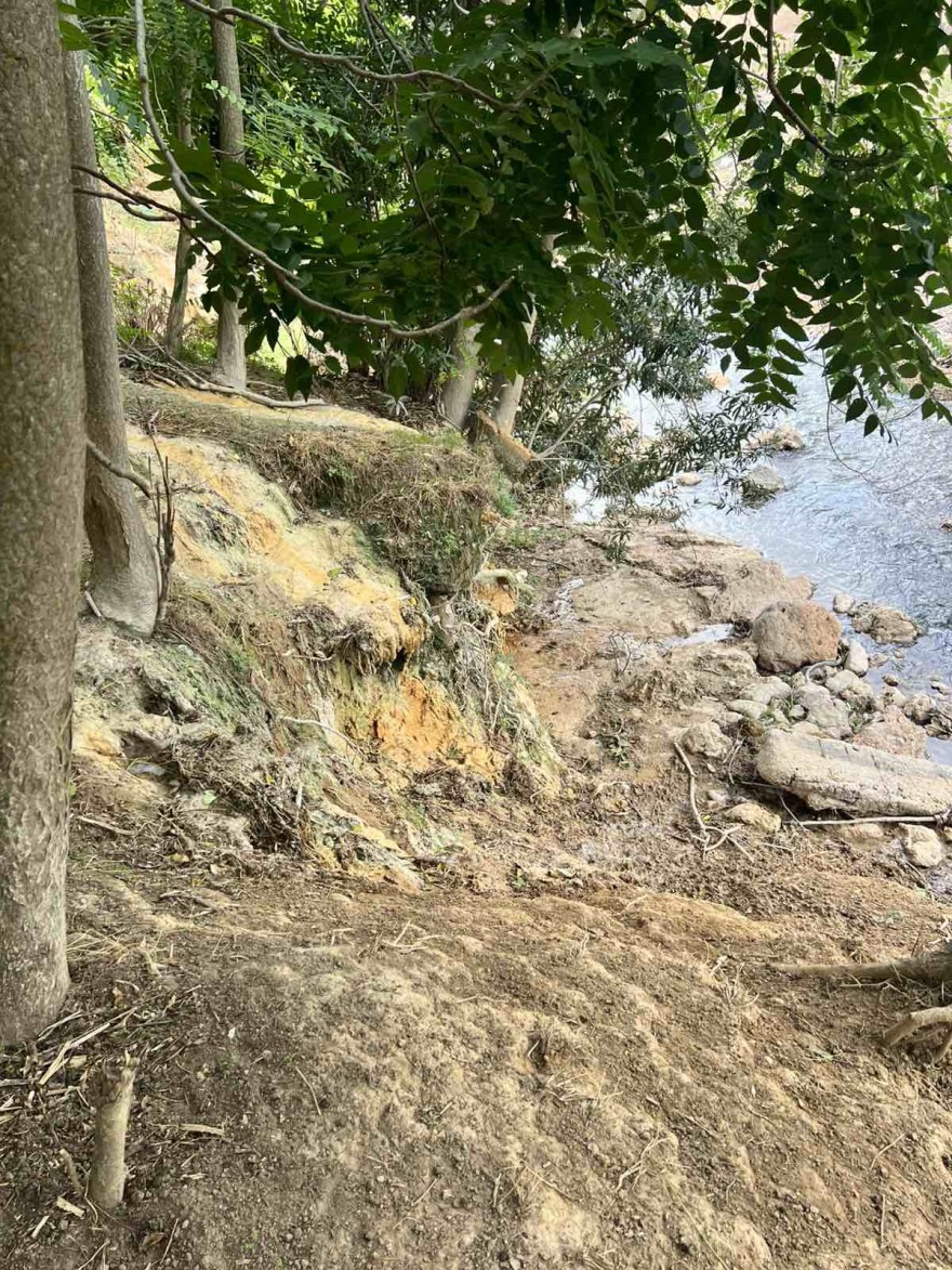 Υγρά απόβλητα από εγκαταστάσεις της Interbeton είχαν σχηματίσει ρυάκι και κατέληγαν στον Κηφισό, συνελήφθη 55χρονος
