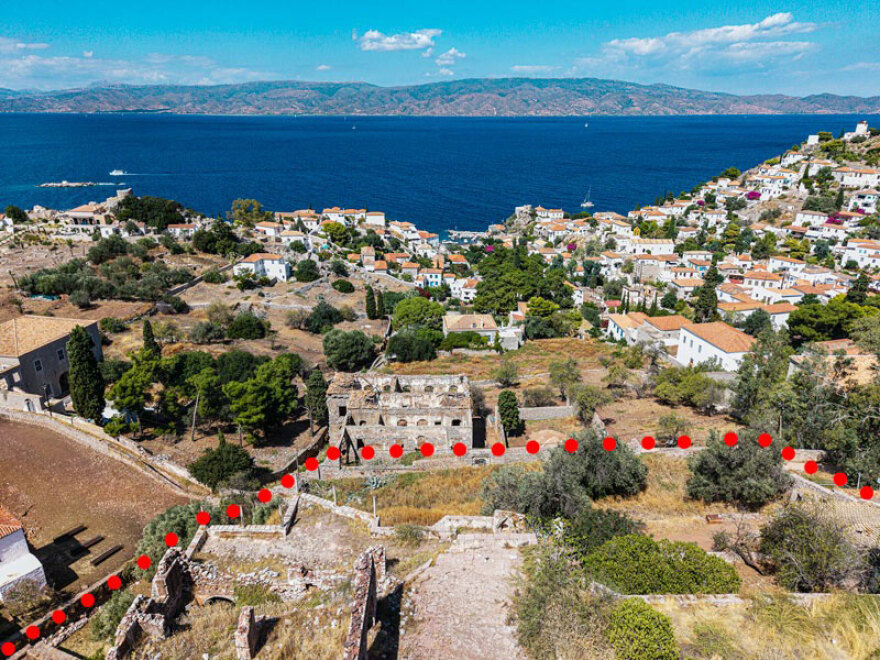 Πωλείται 4 εκατ. ευρώ το ιστορικό σπίτι του σπουδαίου Έλληνα ζωγράφου Χατζηκυριάκου-Γκίκα στην Ύδρα