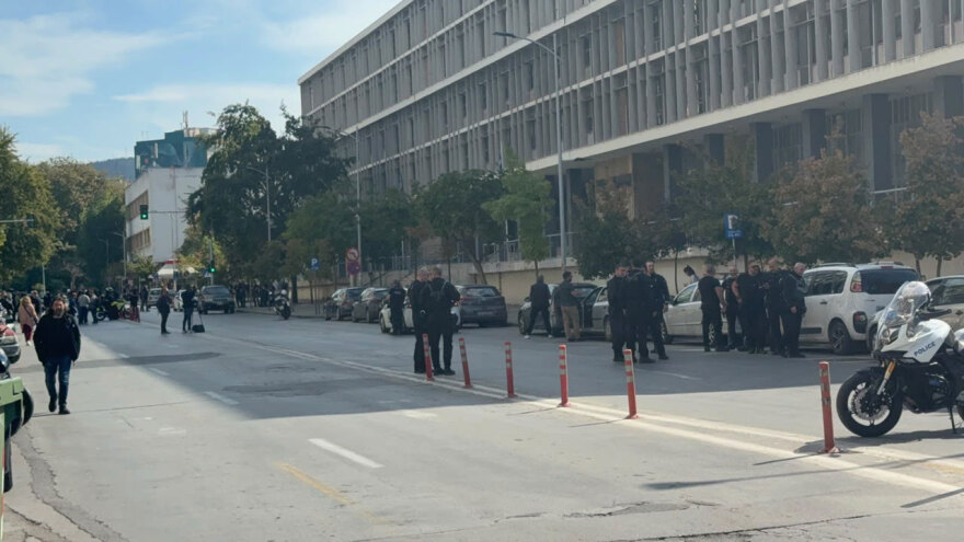 Θεσσαλονίκη: Τηλεφώνημα για βόμβα στο Δικαστικό Μέγαρο
