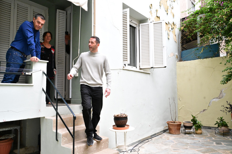 Επίσκεψη Τσίπρα στην Κυψέλη: «Με την ασφάλεια των κατοίκων δεν μπορούμε να παίζουμε»  