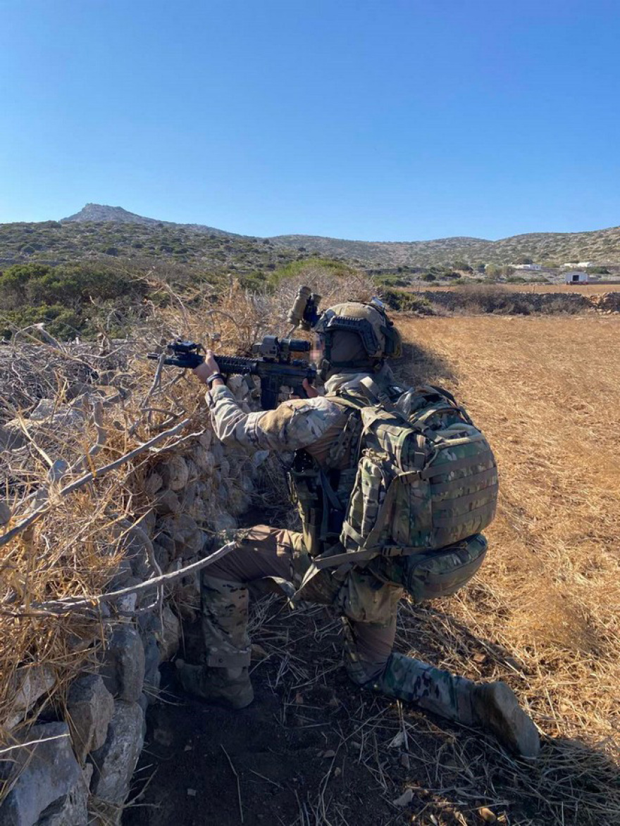 Μαχητικά, πολεμικά πλοία και ειδικές δυνάμεις στη μεγάλη άσκηση «Αλέξανδρος 26», δείτε βίντεο και φωτογραφίες