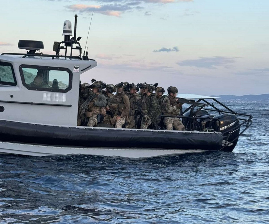 Μαχητικά, πολεμικά πλοία και ειδικές δυνάμεις στη μεγάλη άσκηση «Αλέξανδρος 26», δείτε βίντεο και φωτογραφίες