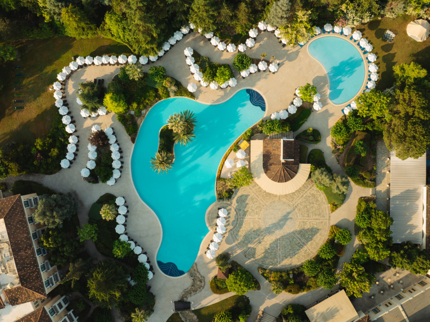 Σπουδαία διεθνής διάκριση για το Hyatt Regency Thessaloniki: Στα Top 10 Resorts της Ελλάδας του Condé Nast Traveler

