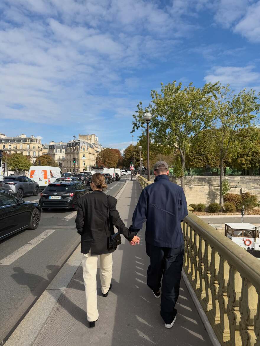 Το φιλί του Τζάστιν Τίμπερλεϊκ με την Τζέσικα Μπίελ και η βόλτα πιασμένοι χέρι χέρι, δείτε φωτογραφίες