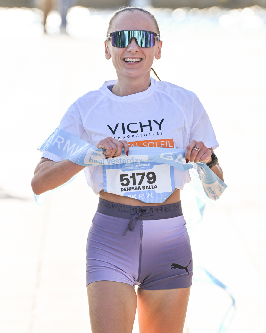 Όλα όσα ζήσαμε στο επετειακό Spetses Mini Marathon

