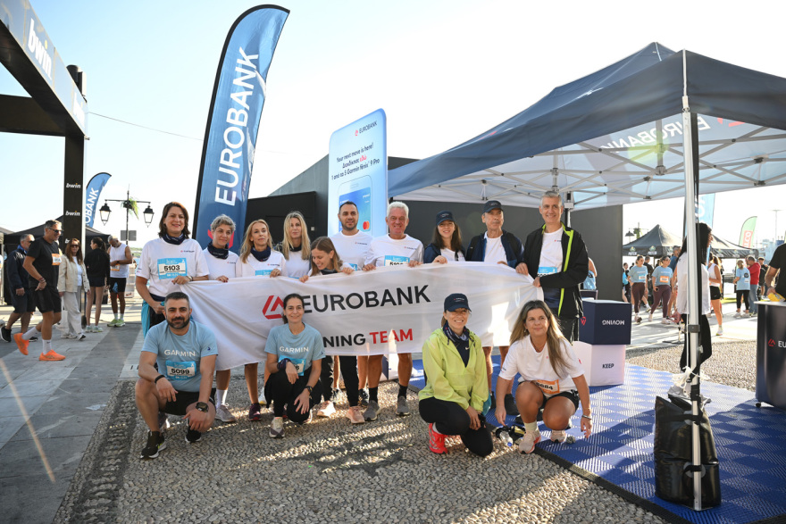 Όλα όσα ζήσαμε στο επετειακό Spetses Mini Marathon
