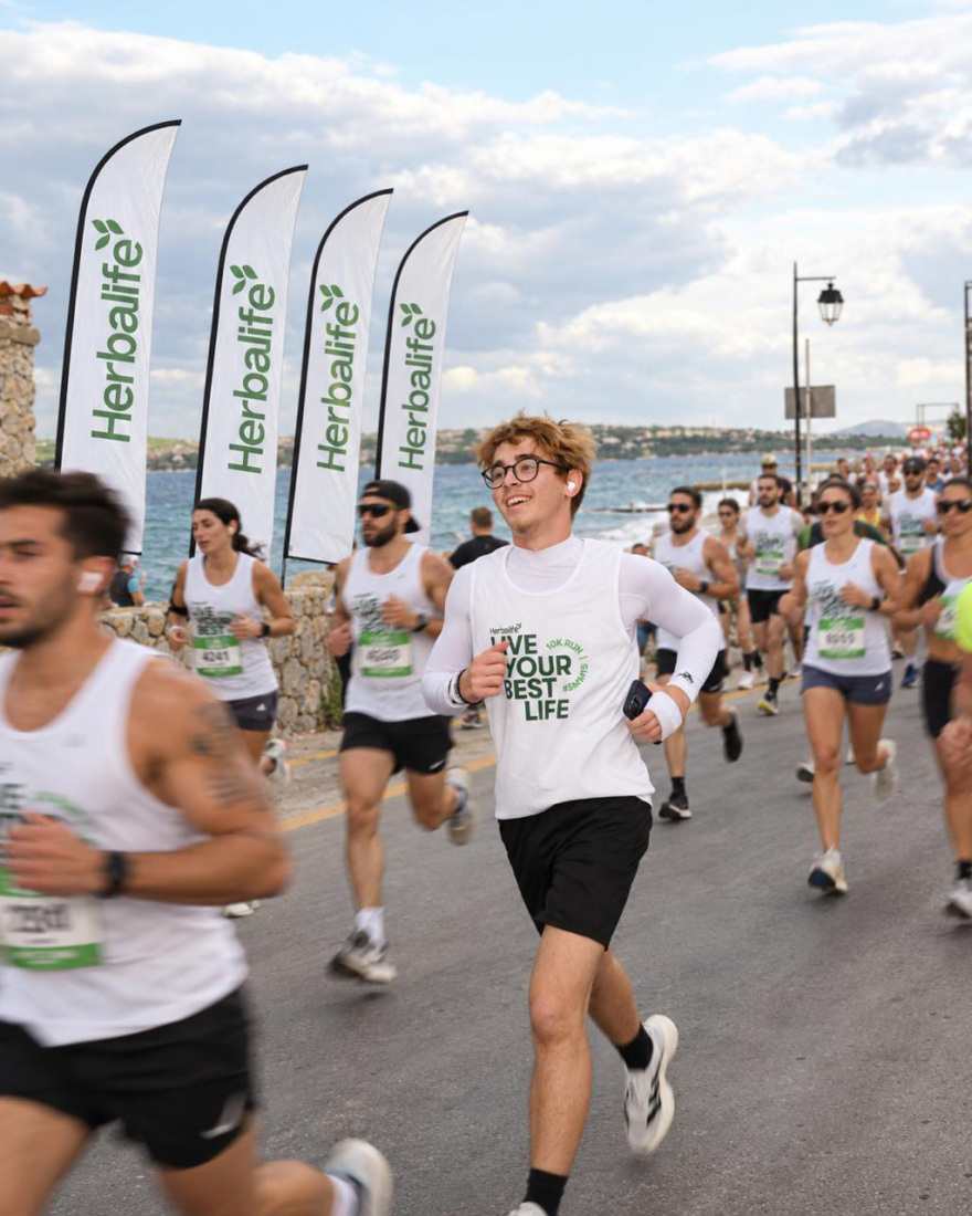 Όλα όσα ζήσαμε στο επετειακό Spetses Mini Marathon
