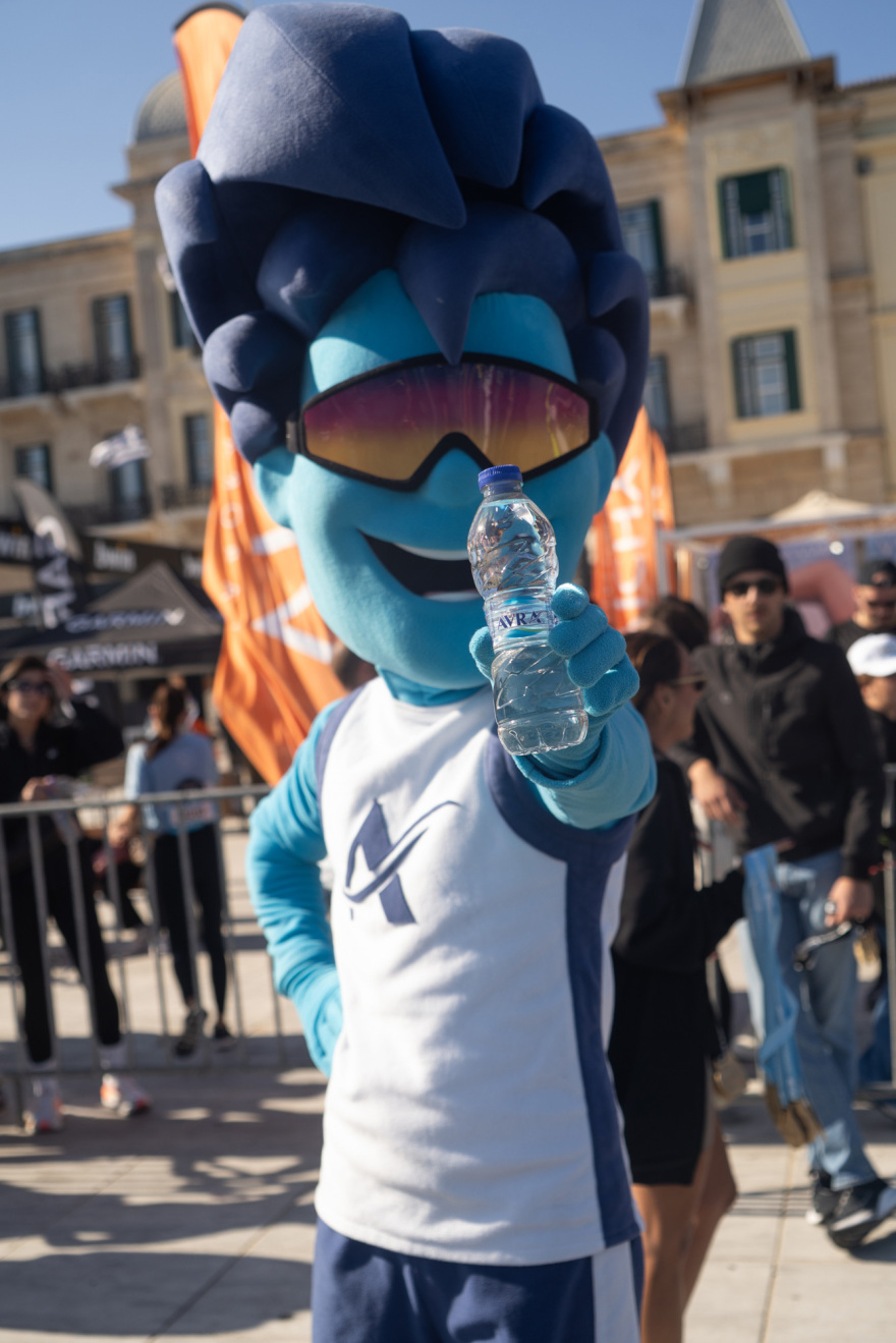 Όλα όσα ζήσαμε στο επετειακό Spetses Mini Marathon
