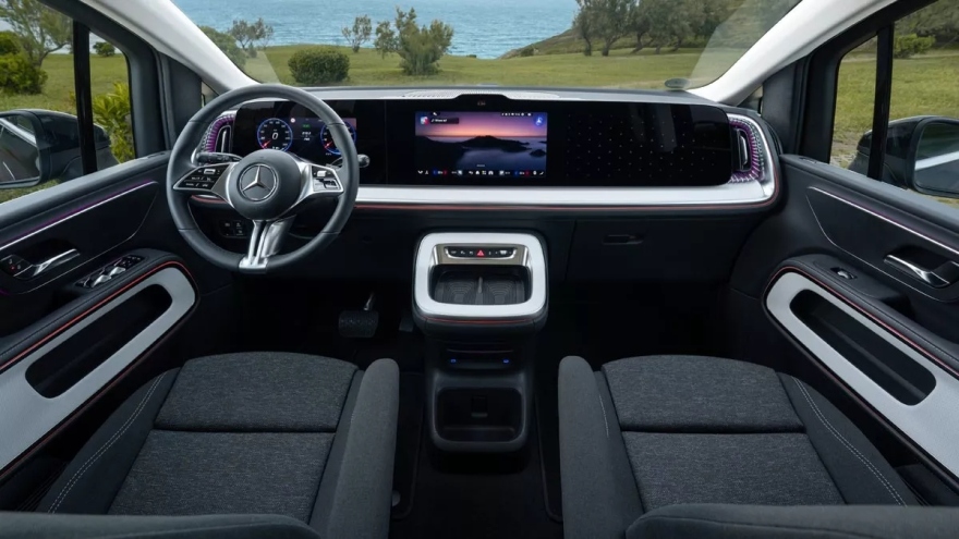 Έρχεται plug-in υβριδική Mercedes-Benz VLE