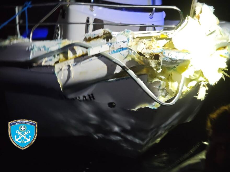 Έξι οι νεκροί από ανατροπή ταχύπλοου στη Σάμο και 14 διασωθέντες, ανάμεσά τους ο φερόμενος διακινητής

