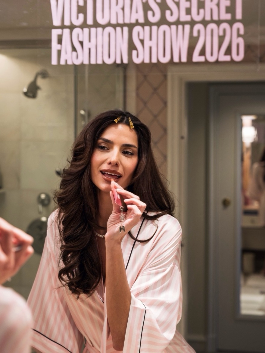 Η Ηλιάνα Παπαγεωργίου παρακολούθησε το Victoria's Secret Fashion Show: Δεν μπορώ να πιστέψω ότι ήμουν εκεί
