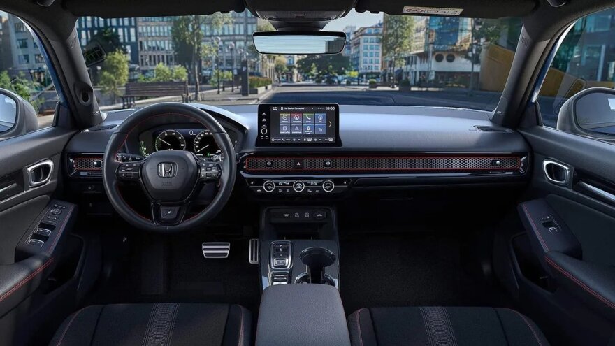 Το Honda Civic eHEV θα έχει εικονικές αλλαγές ταχυτήτων
