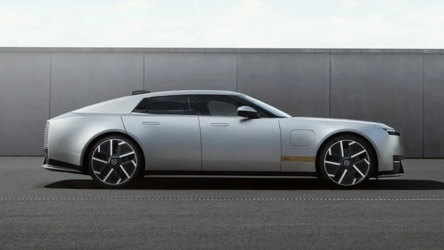 Φλέβα χρυσού η Jaguar Type 01;